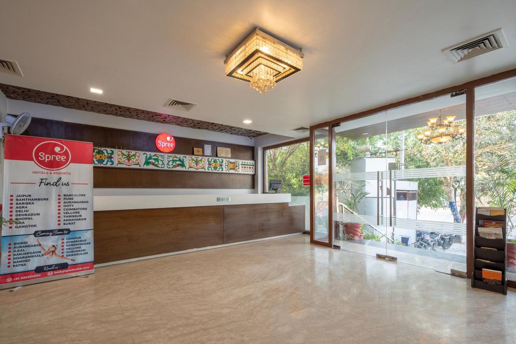 Spree Hotel Agra - Walking Distance To Tajmahal Bagian luar foto