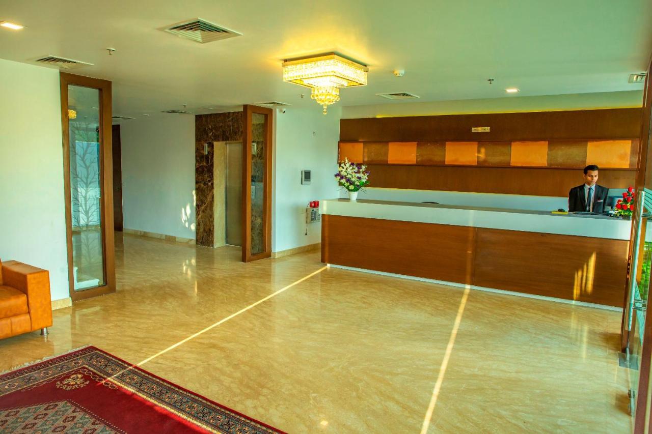 Spree Hotel Agra - Walking Distance To Tajmahal Bagian luar foto