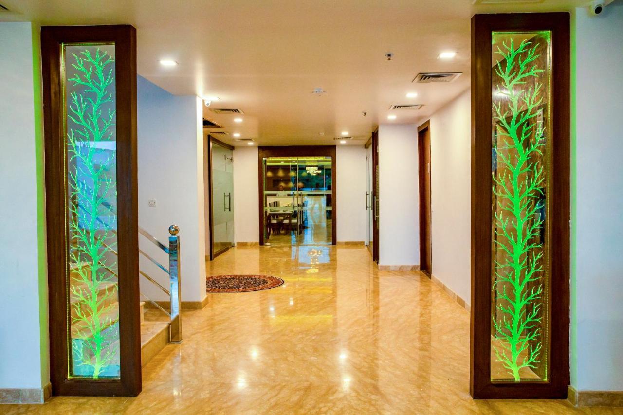 Spree Hotel Agra - Walking Distance To Tajmahal Bagian luar foto